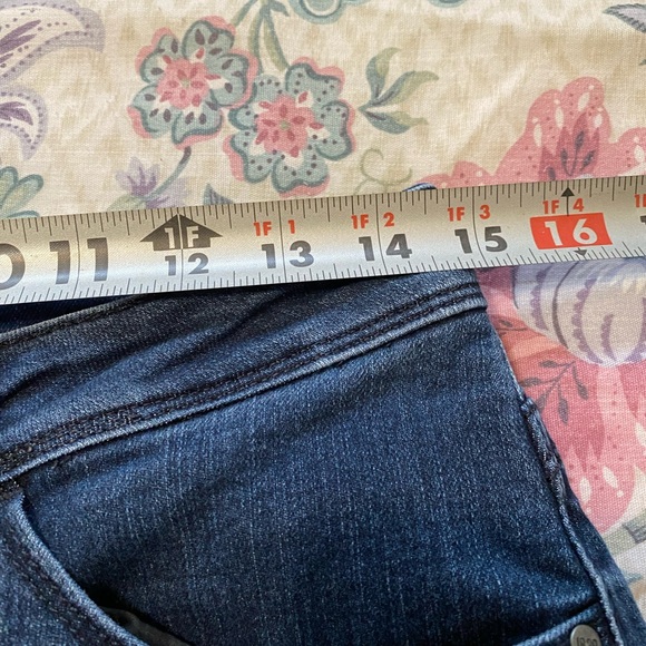 Lee Perfect Fit Jeans 6s - Picture 7 of 9